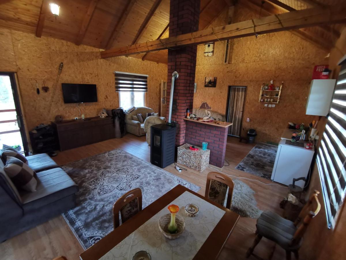 Forest Lodge On The Pyramid วิโซโค ภายนอก รูปภาพ